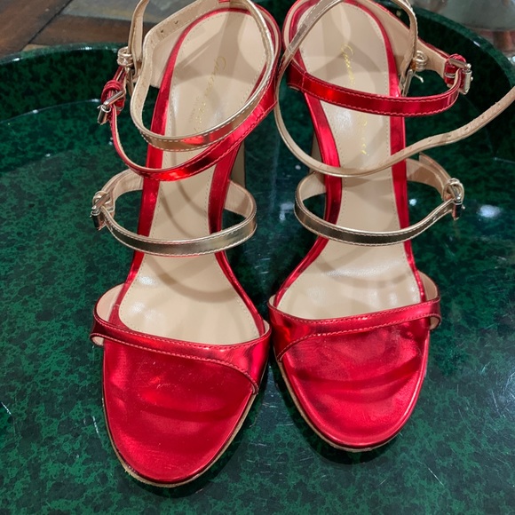 Stunning Gianvito Rossi Carey High Sandals - Picture 2 of 4